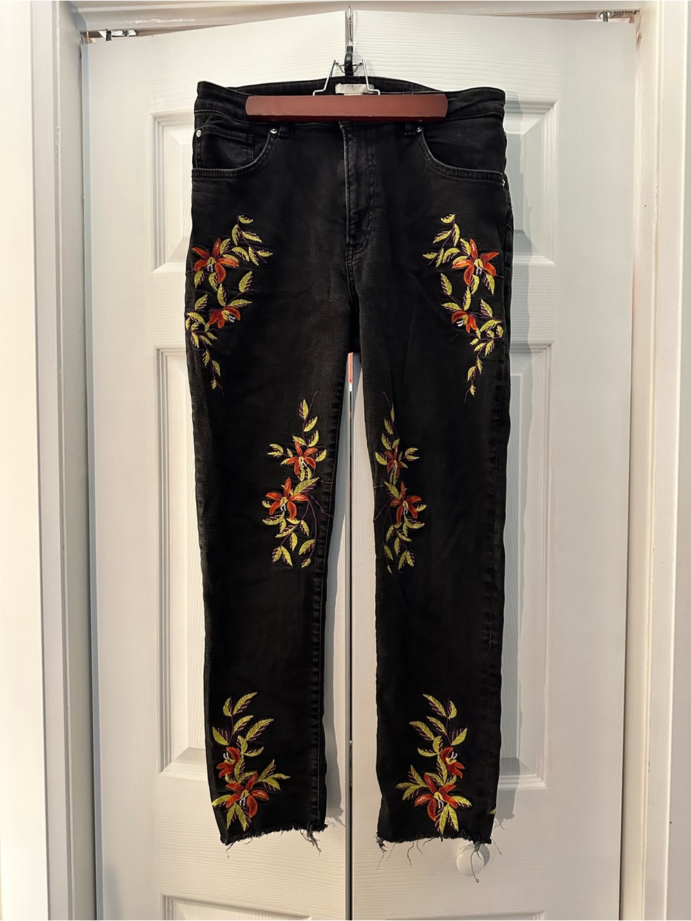 H&M Black Ankle Jeans with Red & Yellow Floral Embroidery